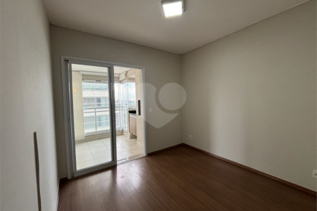 Apartamento para alugar com 3 quartos, sendo 1 suíte, em Barra Funda, São Paulo, SP