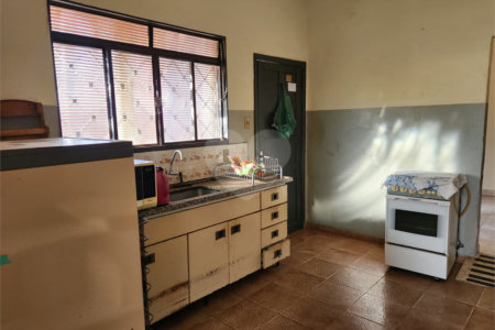 Casa à venda com 4 quartos em Vila Xavier (vila Xavier), Araraquara, SP
