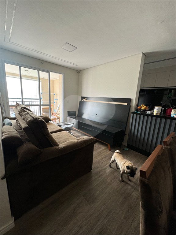 Apartamento à venda com 2 quartos, sendo 1 suíte,  em Jardim Flor da Montanha, Guarulhos, SP