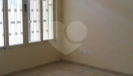 Casa à venda com 4 quartos em Santana, São Paulo, SP