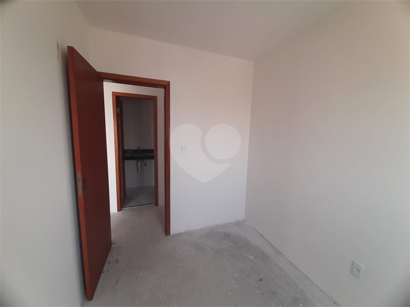 Apartamento à venda com 2 quartos, sendo 1 suíte, em Parada Inglesa, São Paulo, SP
