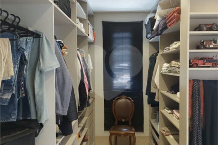 Casa à venda com 3 quartos, sendo 2 suítes, no condomínio Ibiaram 1, Itupeva - SP