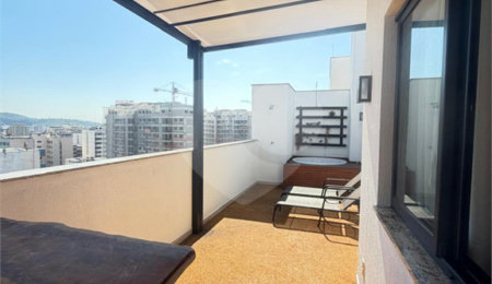 Cobertura à venda com 3 quartos, sendo 1 suíte,  em Tijuca, Rio de Janeiro, RJ