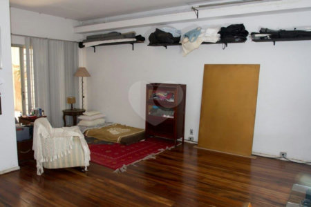 Casa Térrea à venda com 3 quartos, sendo 1 suíte, em Brooklin, São Paulo, SP