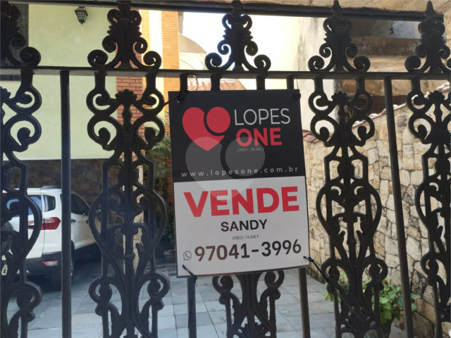 Sobrado à venda com 4 quartos, sendo 1 suíte,  em Tremembé, São Paulo, SP