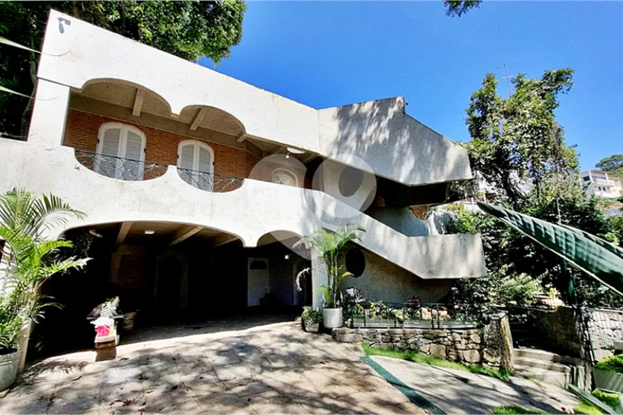 Casa à venda ou para alugar com 3 suítes em Tremembé, São Paulo, SP