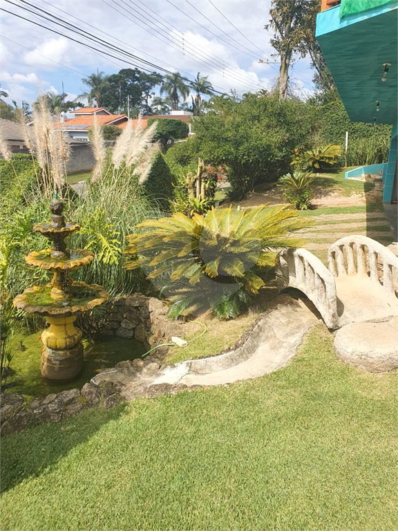Casa à venda ou para alugar com 4 suítes em Vila Machado, Mairiporã, SP