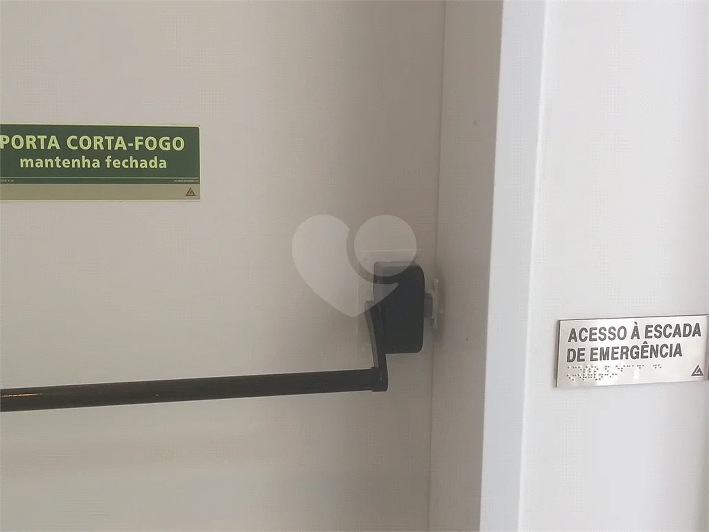 Sala comercial para locação no Paraíso