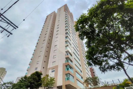Apartamento à venda ou para alugar com 4 quartos, sendo 3 suítes, em Santa Teresinha, São Paulo, SP