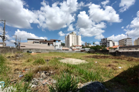 Terreno à venda em Vila Mazzei, São Paulo, SP