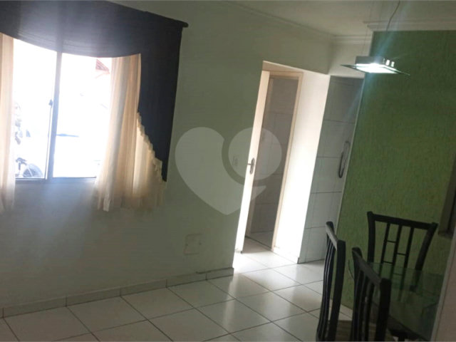 Casa à venda com 2 quartos no condomínio Residencial Boulevard I, São Paulo - SP