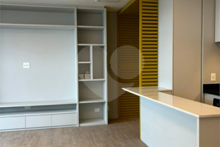 Apartamento à venda com 2 quartos, sendo 1 suíte, em Jardim das Acácias, São Paulo, SP