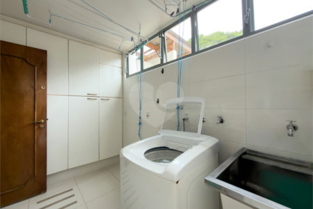 Casa de Vila à venda com 3 quartos, sendo 1 suíte, em Indianópolis, São Paulo, SP