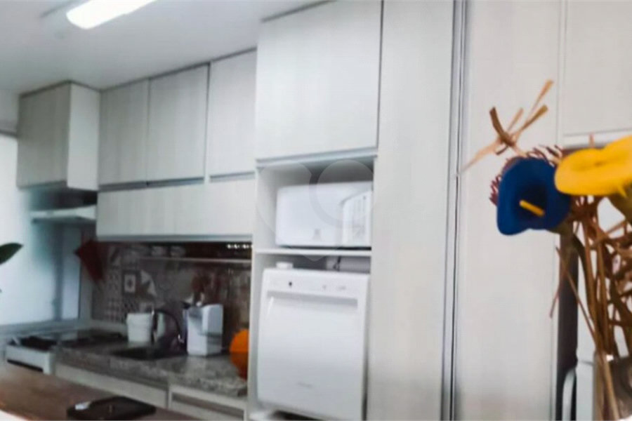 Apartamento à venda com 3 quartos, sendo 1 suíte, em Bom Retiro, São Paulo, SP