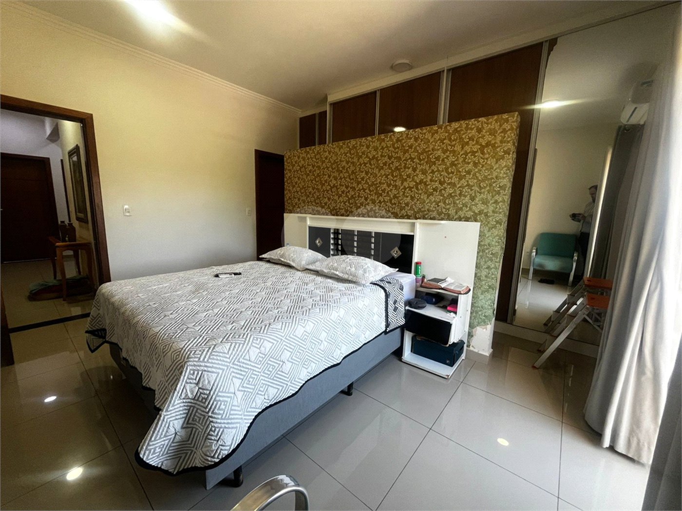 Casa à venda com 4 quartos, sendo 2 suítes, em Vila Nastri, Itapetininga, SP