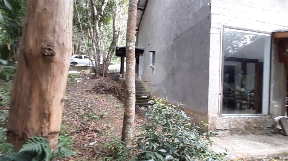 Chácara à venda com 3 quartos, sendo 1 suíte,  em Taiaçupeba, Mogi das Cruzes, SP