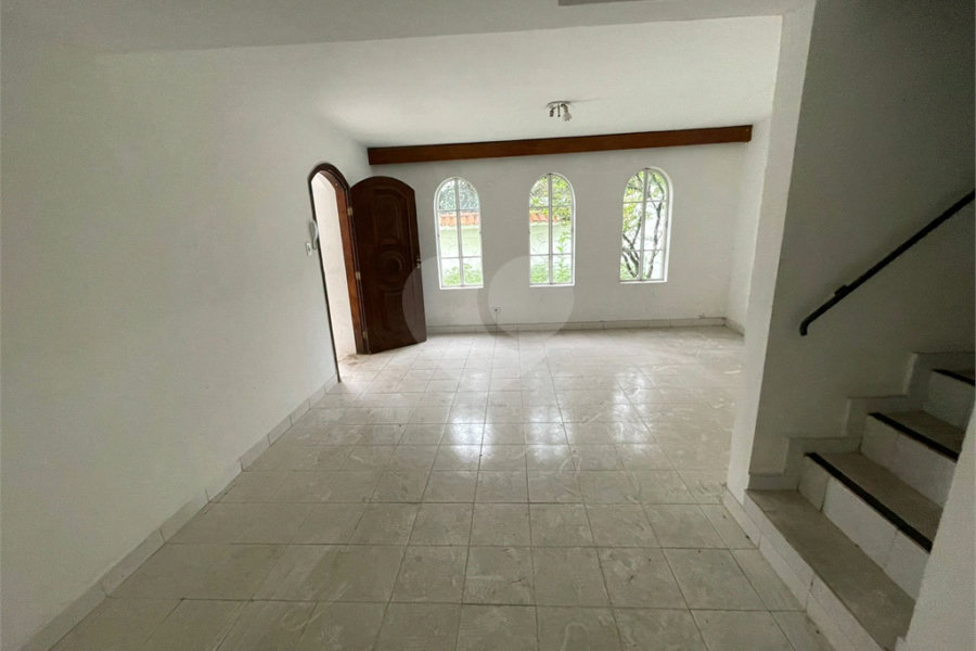 Casa à venda com 4 quartos, sendo 1 suíte, em Mandaqui, São Paulo, SP