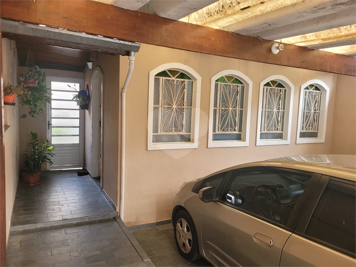 Sobrado à venda com 3 quartos, sendo 1 suíte,  em Tremembé, São Paulo, SP