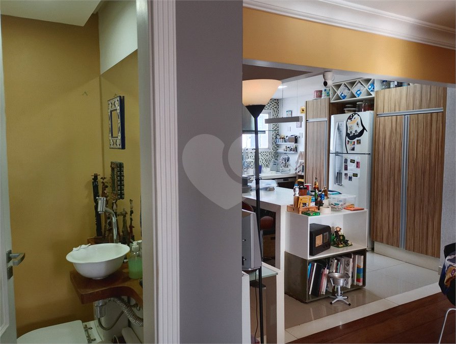 Apartamento à venda ou para alugar com 3 quartos, sendo 1 suíte,  em Real Parque, São Paulo, SP