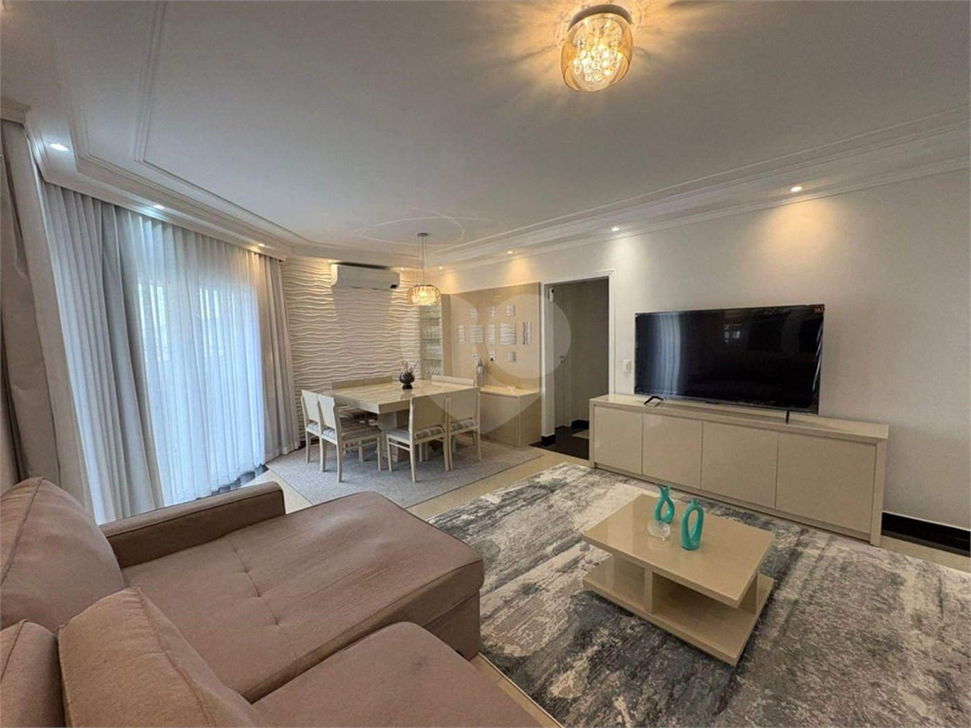 Apartamento à venda com 3 suítes em Santa Teresinha, São Paulo, SP