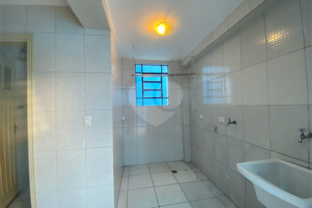 Casa à venda com 2 quartos, sendo 1 suíte, em Aclimação, São Paulo, SP