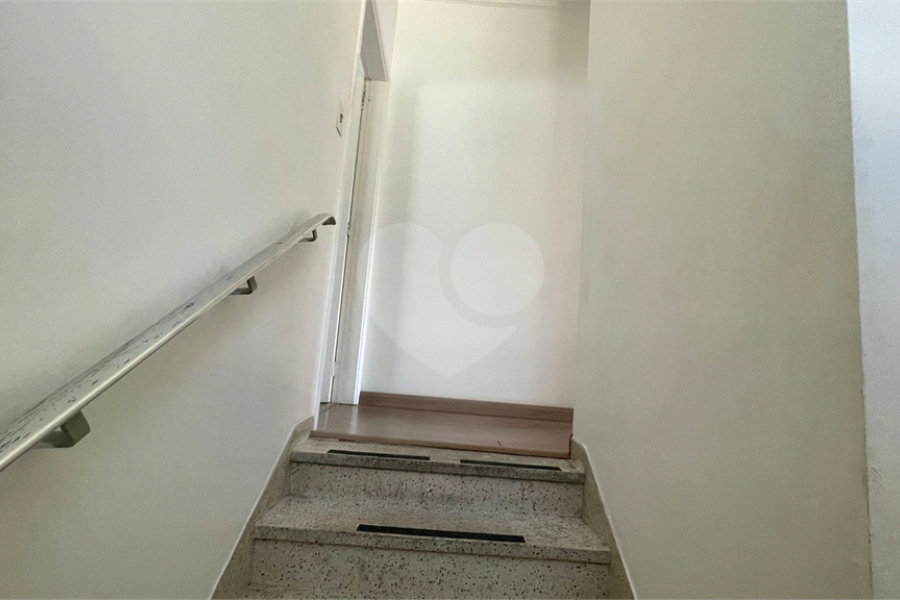 Sobrado à venda com 1 quarto em Santana, São Paulo, SP