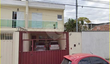 Sobrado à venda com 3 quartos, sendo 1 suíte,  em Jardim Japão, São Paulo, SP