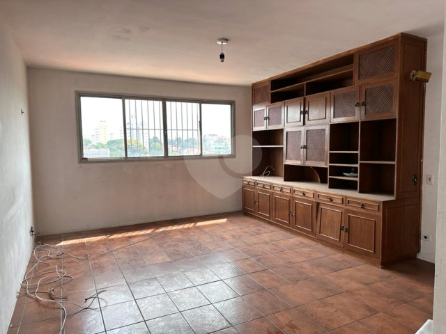 Apartamento à venda com 3 quartos, sendo 1 suíte,  em Jardim Franca, São Paulo, SP