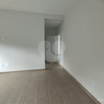 Casa exclusiva em Atibaia de alto padrão com 3 suítes, piscina, espaço gourmet, condomínio fechado, aceita financiamento