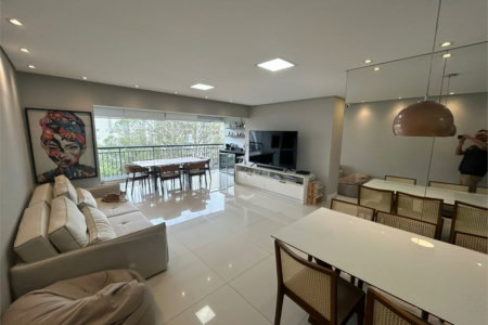 Apartamento à venda com 2 suítes em Parque Reboucas, São Paulo, SP