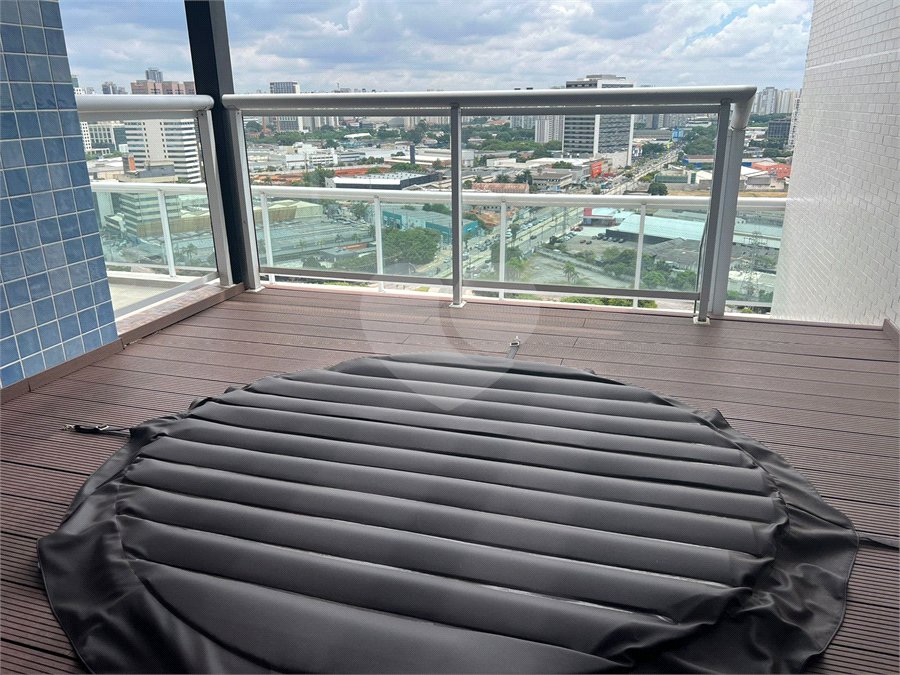 Cobertura à venda ou para alugar com 2 quartos, sendo 1 suíte, em Várzea da Barra Funda, São Paulo, SP