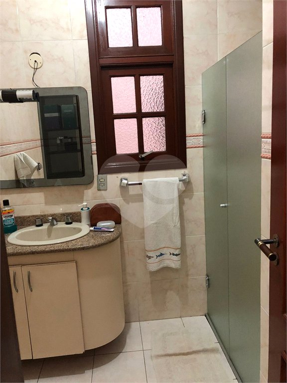 Sobrado à venda com 3 suítes em Vila Vermelha, São Paulo, SP