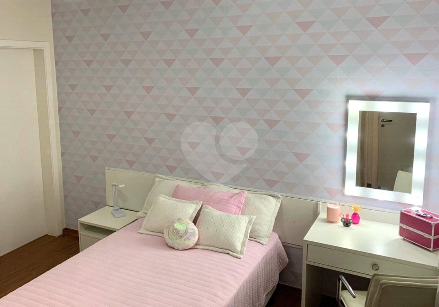 Casa à venda com 4 suítes no condomínio Residencial Tivoli Park, Sorocaba - SP