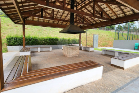 Terreno à venda no condomínio Santa Isabel I, Louveira - SP