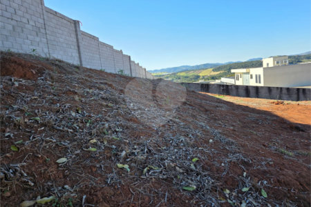 Terreno à venda no condomínio Shambala III, Atibaia - SP
