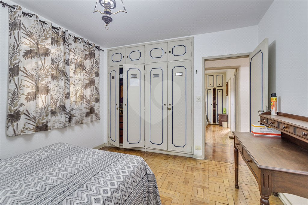 Sobrado à venda com 3 quartos, sendo 1 suíte, em Chácara Flora, São Paulo, SP