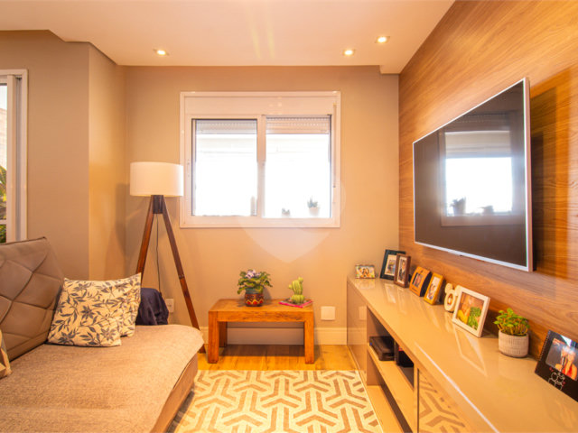 Apartamento à venda com 2 quartos, sendo 1 suíte,  em Santo Amaro, São Paulo, SP