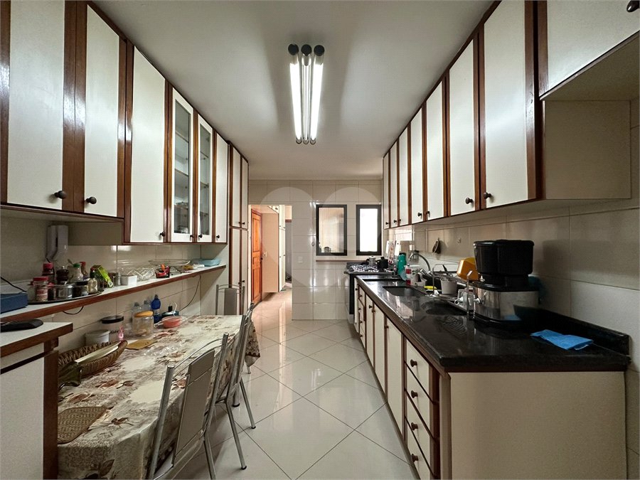 Apartamento à venda ou para alugar com 4 quartos, sendo 2 suítes, em Santana, São Paulo, SP