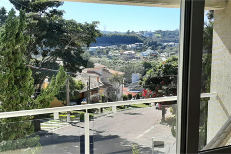 Belíssima casa Alto Padrão - Louveira