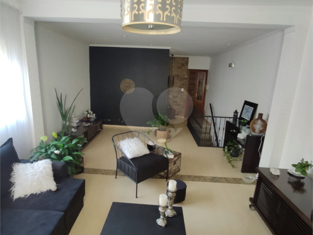 Sobrado à venda com 4 quartos, sendo 1 suíte,  em Vila Maria, São Paulo, SP