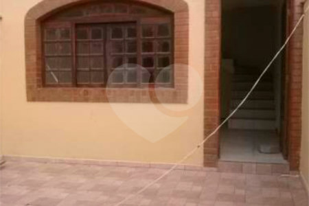 Sobrado à venda com 3 quartos, sendo 1 suíte, em Jardim Monte Kemel, São Paulo, SP