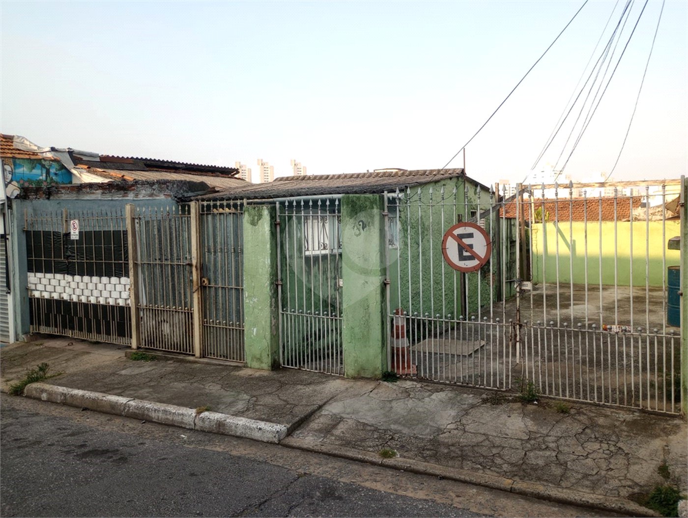 Terreno à venda com 2 quartos em Vila Paulo Silas, São Paulo, SP