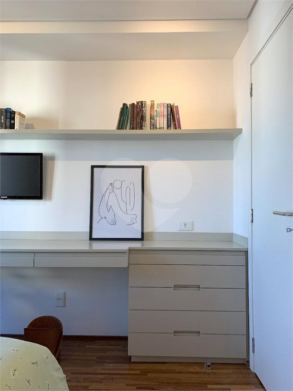 Duplex à venda com 2 suítes em Jardim Londrina, São Paulo, SP