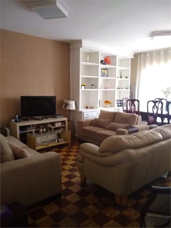 Casa à venda com 3 quartos, sendo 1 suíte, em Jardim Bonfiglioli, São Paulo, SP