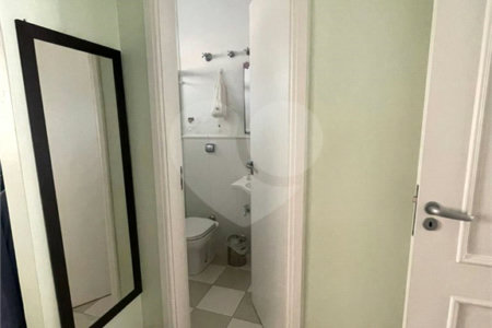 Casa à venda com 5 quartos, sendo 4 suítes,  em Vila Oliveira, Mogi das Cruzes, SP
