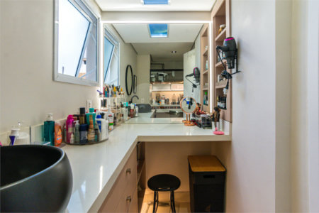 Apartamento à venda com 2 quartos, sendo 1 suíte, em Chácara Santo Antônio (zona Sul), São Paulo, SP