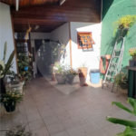Sobrado à venda com 3 quartos, sendo 1 suíte, em Vila Isabela, Campos do Jordão, SP