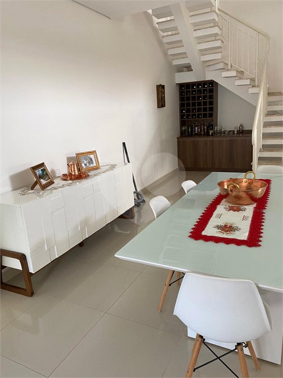 Casa à venda com 4 suítes no condomínio Reserva Ibirapitanga Ii, Santa Isabel - SP