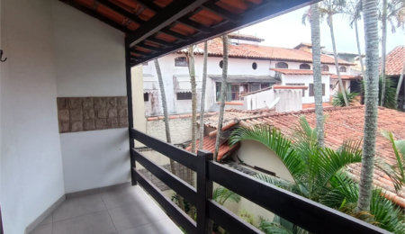Casa em condomínio à venda com 2 quartos em Portinho, Cabo Frio, RJ