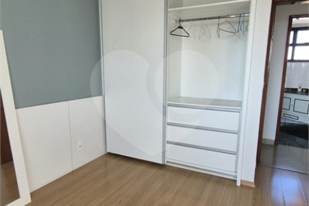 Apartamento à venda ou para alugar com 3 quartos, sendo 2 suítes, em Vila Romana, São Paulo, SP